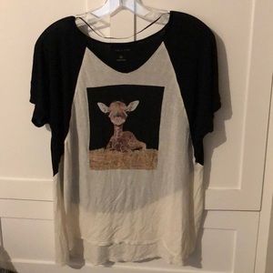 Juniors Xl cute giraffe shirt